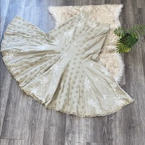 🌹 Vintage Rose Embroidered High Waisted Skirt